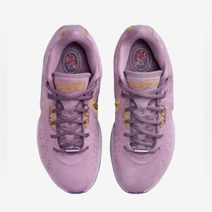 Nike Lebron‎ XXL Freshwater Purple/Gold Size W 7.5/M 5.5
